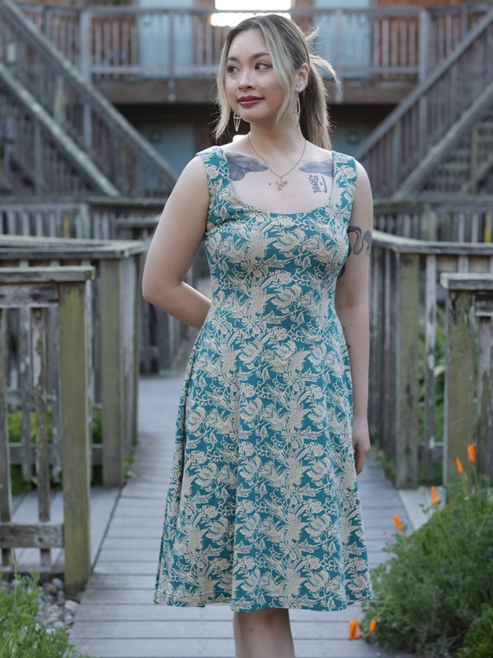 Effie's Heart The Loretta Dress -size L Teal Birds Capistrano